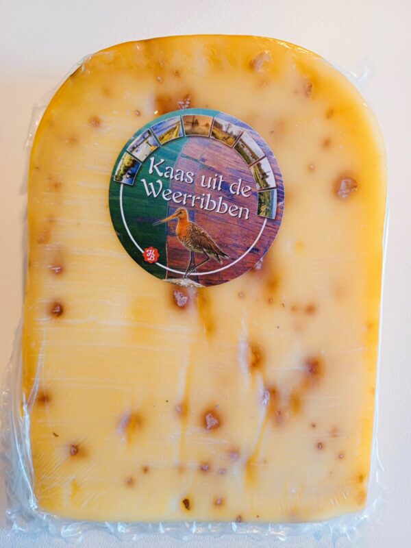 Kaas uit de Weerribben walnoot